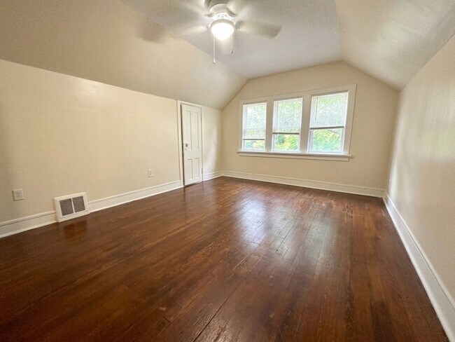 Photo - 3127 N 34th St Unit 3127A N 34th St