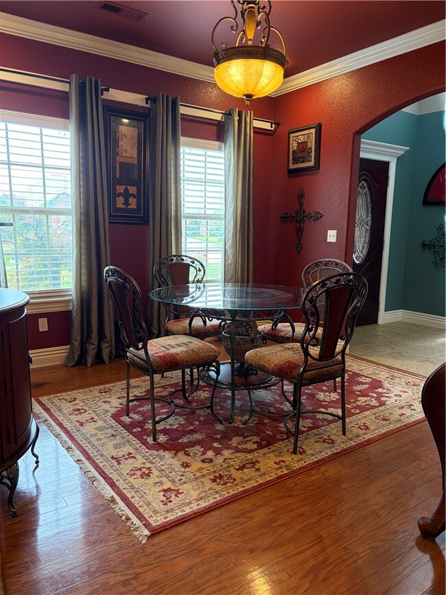 Photo - 2234 Tall Tree Ln