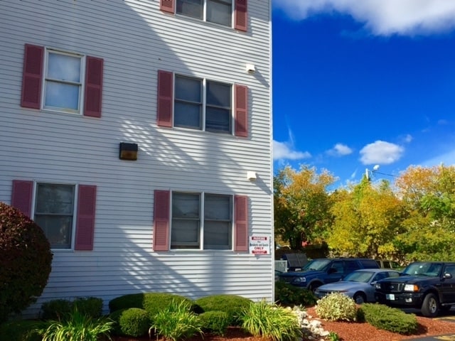 Photo - 7 Railroad Ave Unit 103