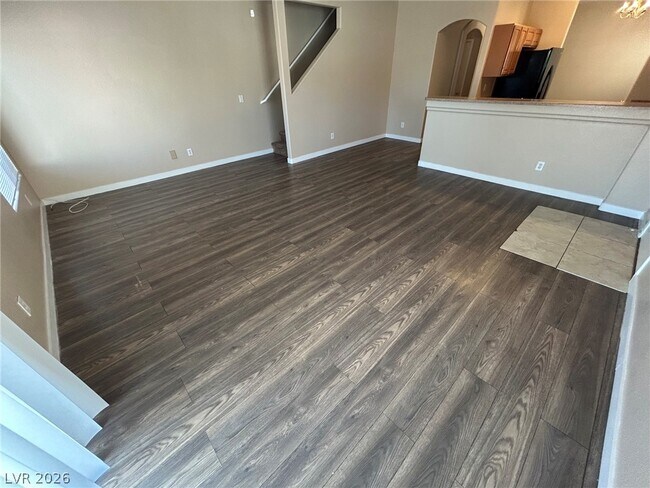 Photo - 1611 Lefty Garcia Way