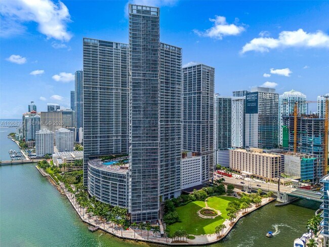 Photo - 495 Brickell Ave Unit 905