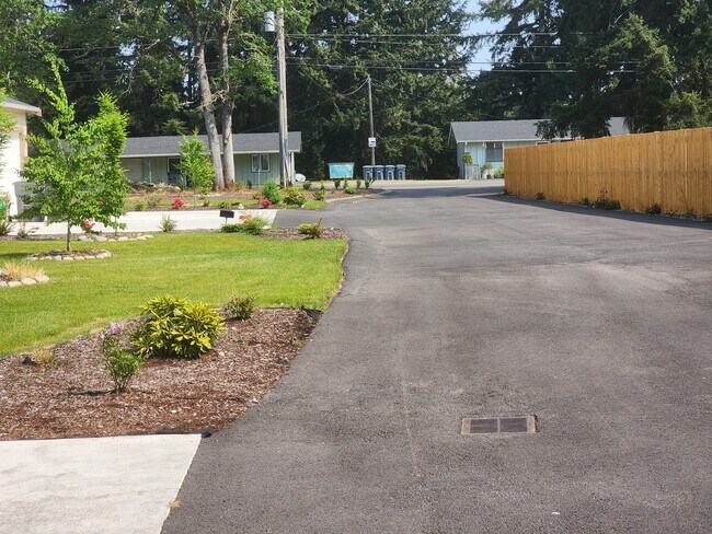 Photo - 958 152nd St E