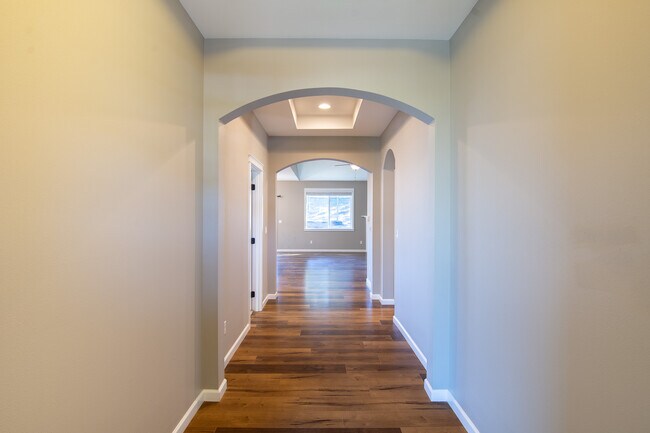 Photo - 5422 Bell St