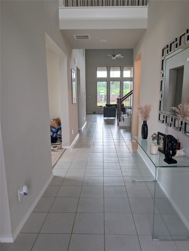 403 Hillview Nature Dr