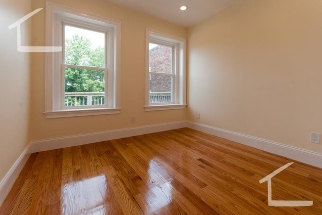 Photo - 79 Brighton Ave Unit 2