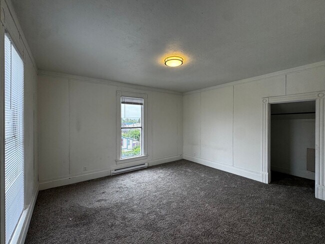 Photo - 910 8th St Unidad 910 8th ST