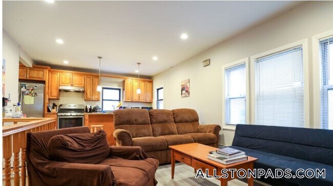 Photo - 117 Glenville Ave