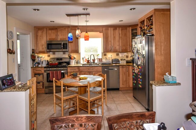 Kitchen - 34 Wessex Rd