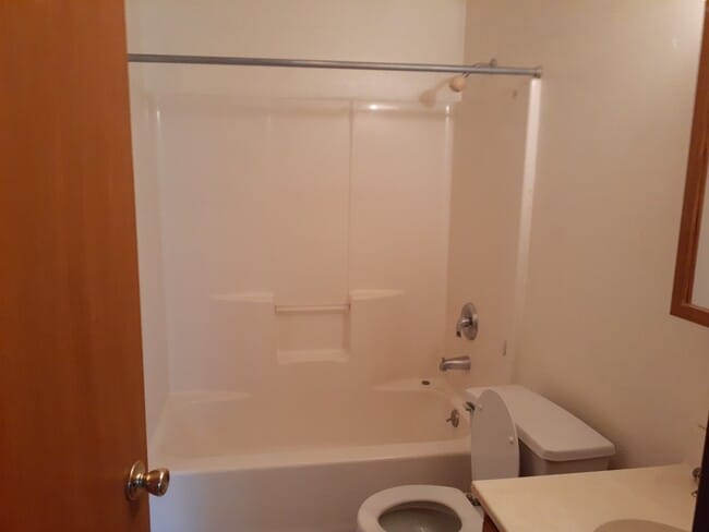Photo - 143 Beulah Dr Unit 4