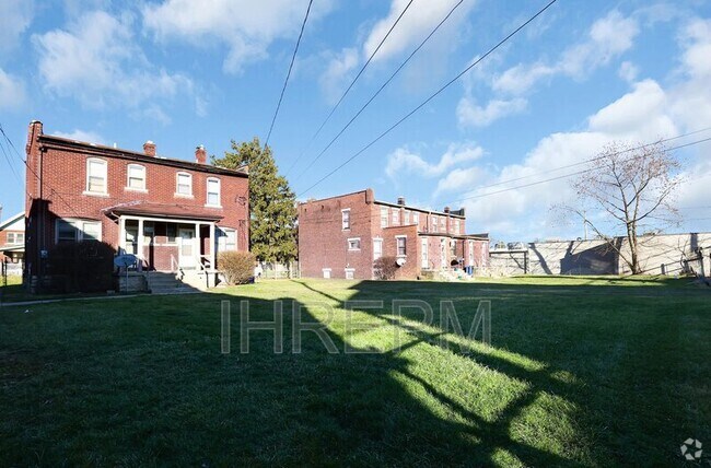 Building Photo - 1269 E Livingston Ave Rental