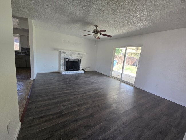 Photo - 4 Br 2 Ba available now