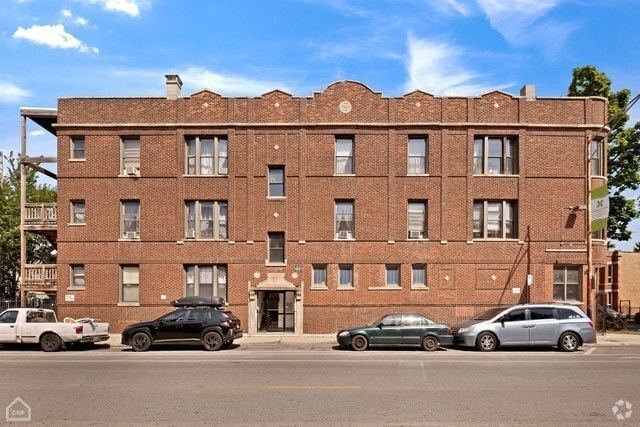 Building Photo - 2842 W Augusta Blvd Unit 3E Rental