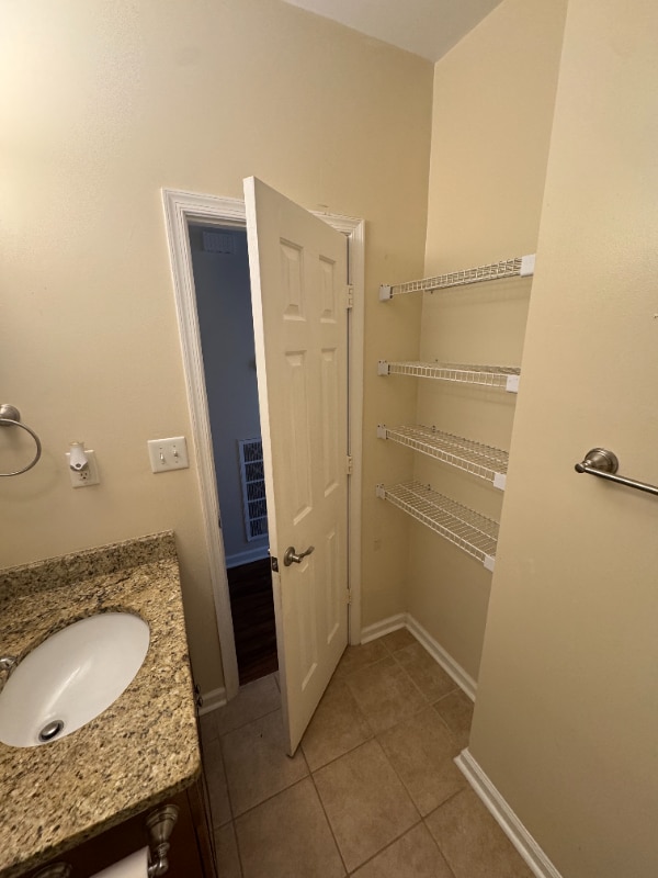 Photo - 310 Primrose Ln