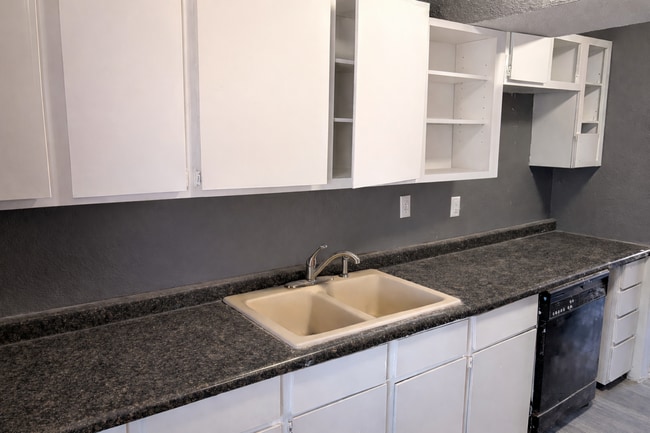 Photo - 35 O'Sage Ave Unit 27