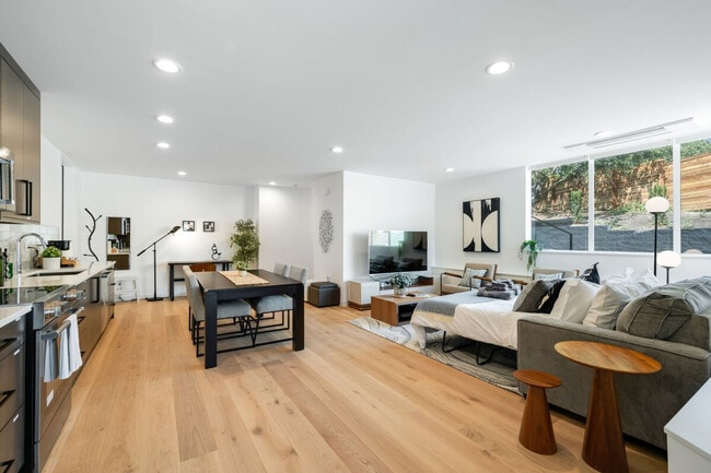 Photo - 5300 NE 67th St Unidad ID1035923P