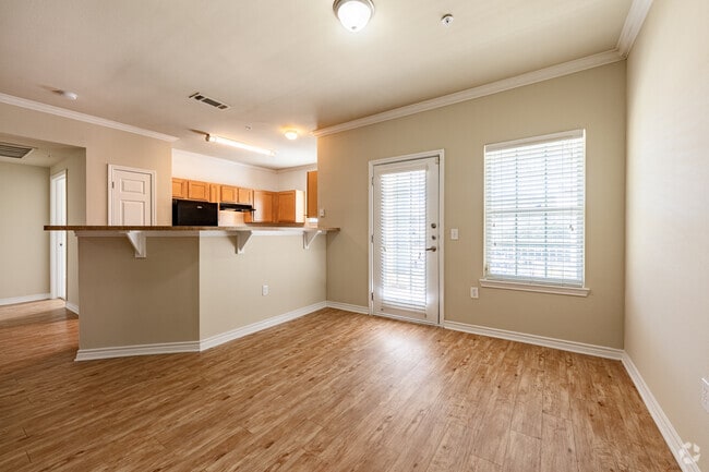 3BR, 2BA - 1,268SF - Dining Room