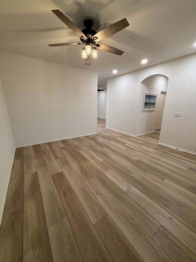 Photo - Beautiful New 4-Bedroom Home for Rent – Modern Living at Its Best!