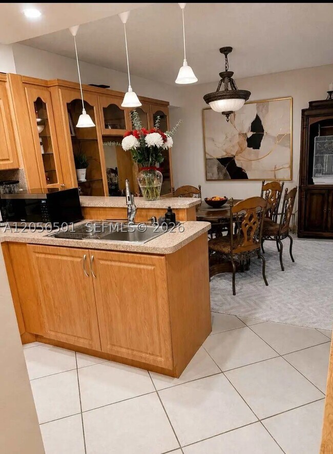 Photo - 3545 NE 167th St Unit 408