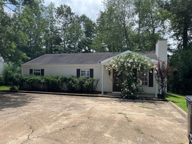 3 Bed 3 Bath House - 3 Bed 3 Bath House