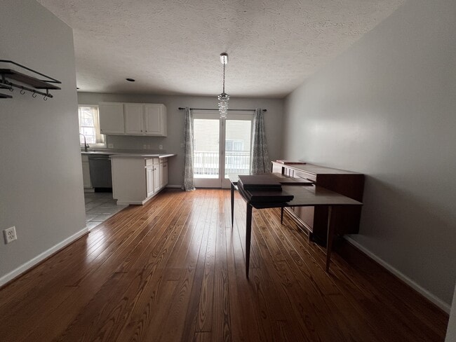 Photo - 160 Meadow Ridge Dr