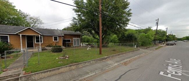 231 Ferris Ave