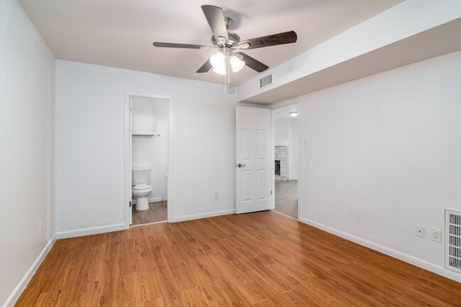Downstairs Bedroom #2 - 200 Butler Ranch Rd Unit Apt 3C