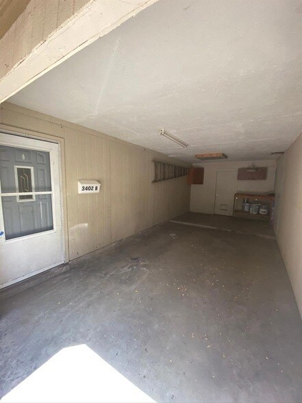 Photo - 3402 S Oak Dr Unidad B