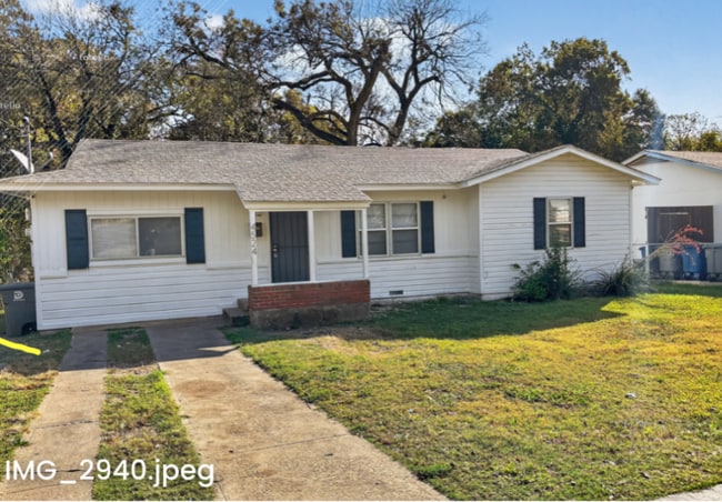 Photo - 4524 Utah Ave