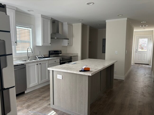 Photo - 2683 Cameron Hill Rd