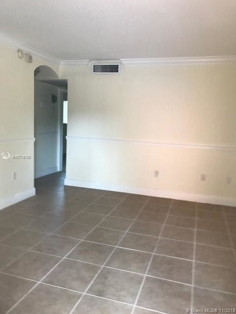 Photo - 3245 Virginia St Unit 10