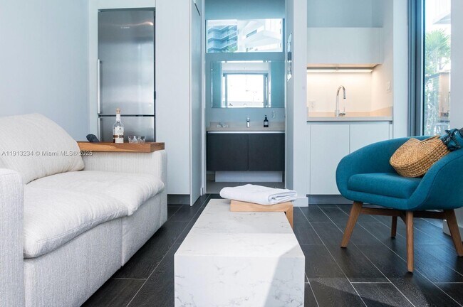 Photo - 851 NE 1st Ave Unit 1811