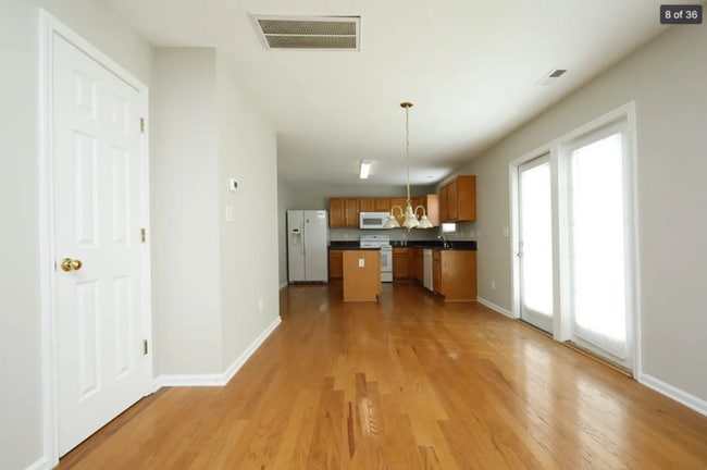 Photo - 4014 Springfield Creek Dr