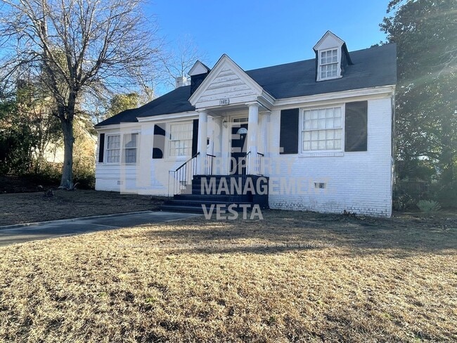 Building Photo - 1256 Winton Ave