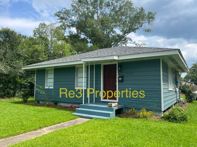 3 habitaciones y 1 baño $1250/mes - 1409 W Church St