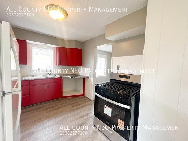 Photo - 1217 Dietz Ave