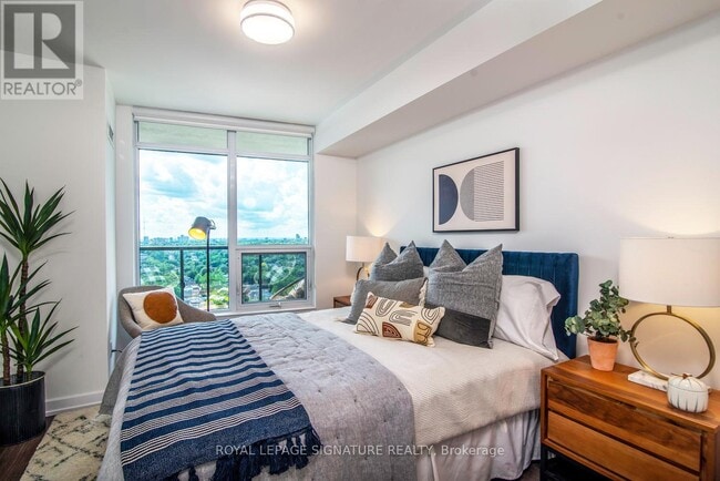 Photo - 18 Erskine Ave Unit 3407