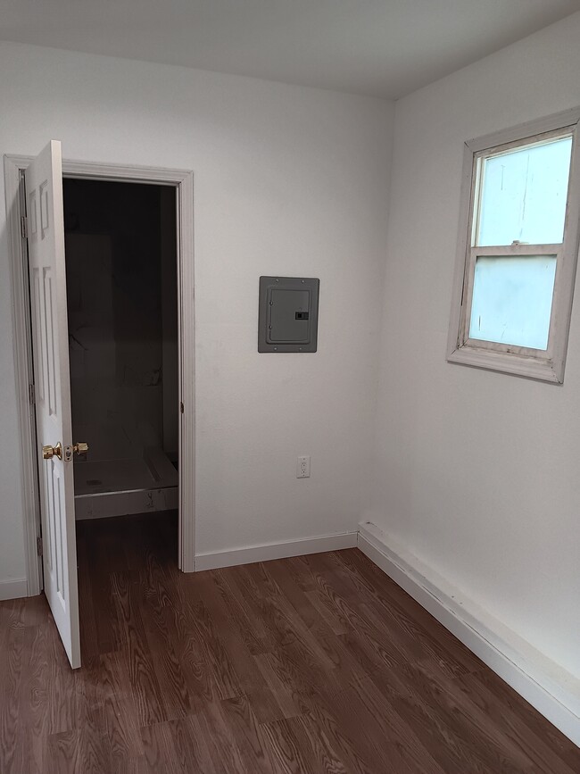 Photo - 44279 Carolside Ave Unit 1