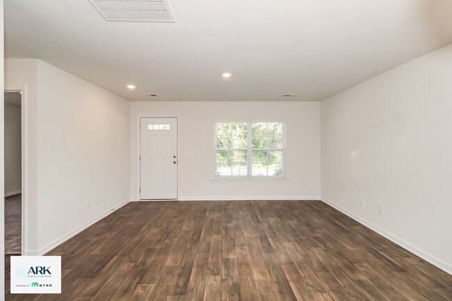 Photo - 1304 Gardner St