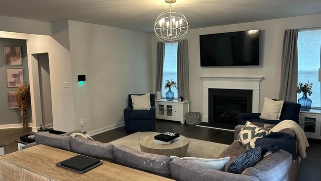 Photo - 603 Spring Hollow Dr