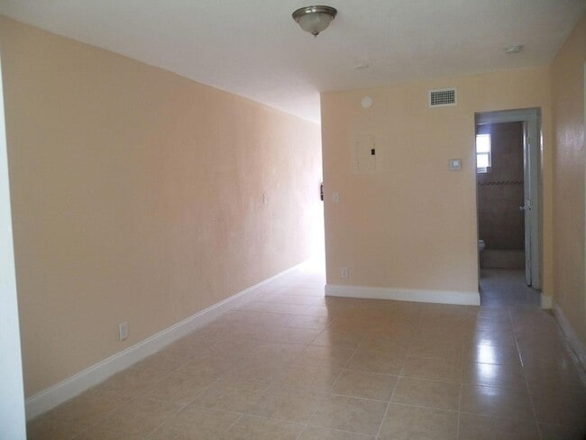 418 NW 13th Ave