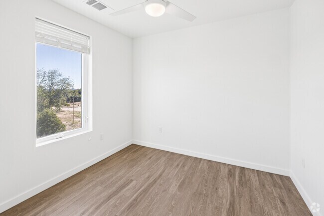 2B - 2BR, 2BA - 874SF - Second Bedroom
