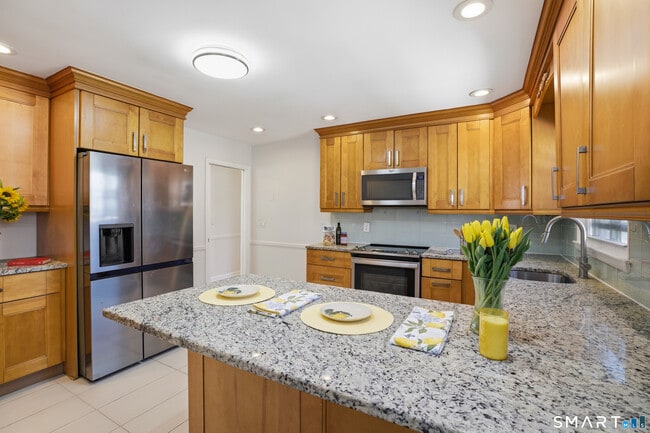 Photo - 24 Congress St