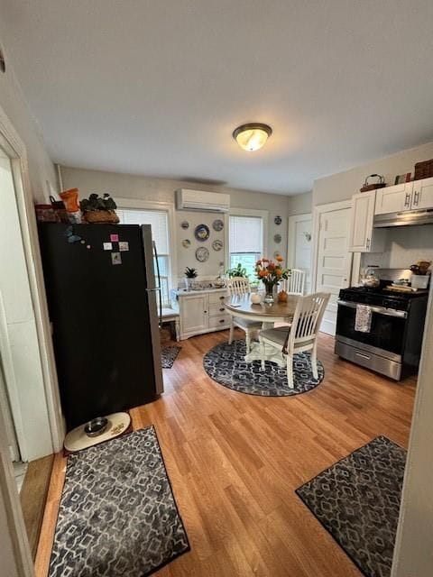 Photo - 20 Tenth Street, 1