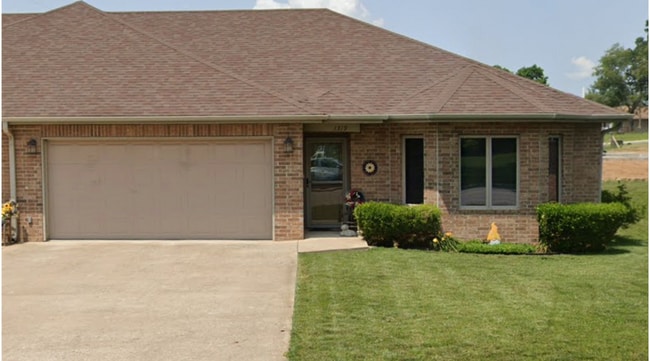 2 Bedroom, 2 Bathroom, 2 Car Garage Duplex... - 2 Bedroom, 2 Bathroom, 2 Car Garage Duplex... House