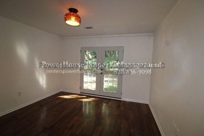 4017 Doral Dr