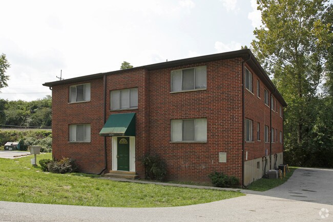 Photo - Garden Hill Apartments