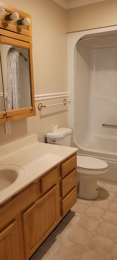 Photo - Dogwood Lane