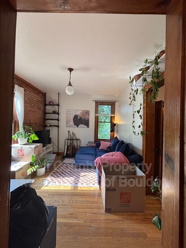 Building Photo - 2408 8th St Unit 6