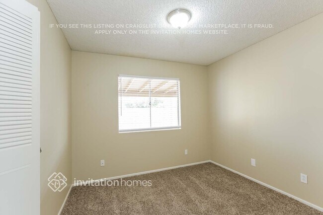 Photo - 2340 W Portobello Ave