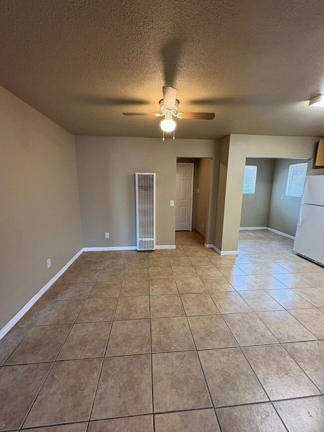 Photo - 4130 Unit 1819